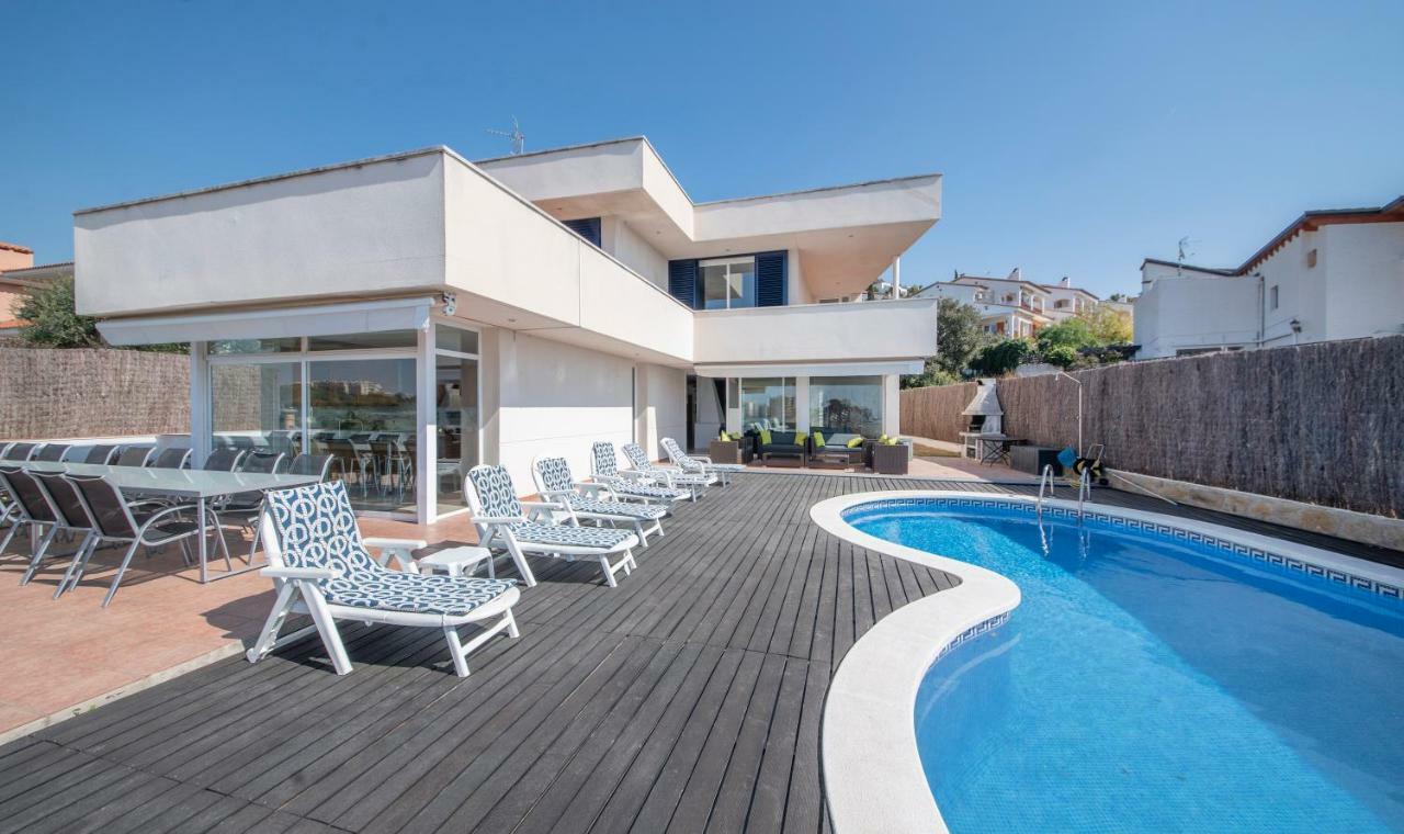 Villa Med Sitges Eksteriør billede
