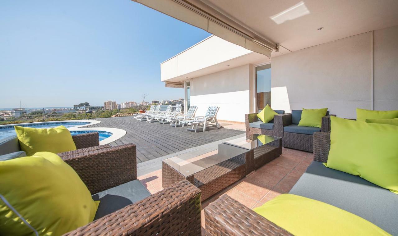 Villa Med Sitges Eksteriør billede