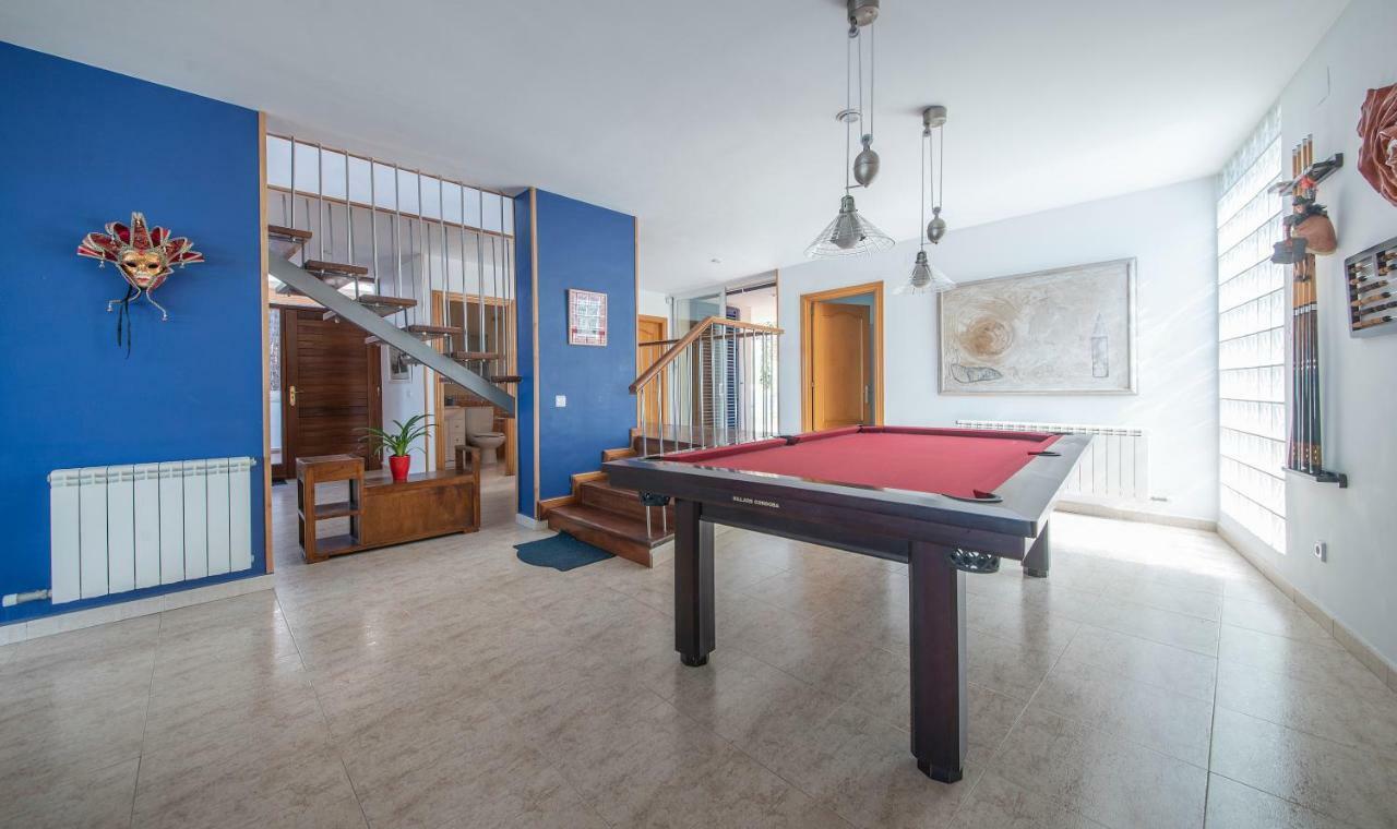 Villa Med Sitges Eksteriør billede